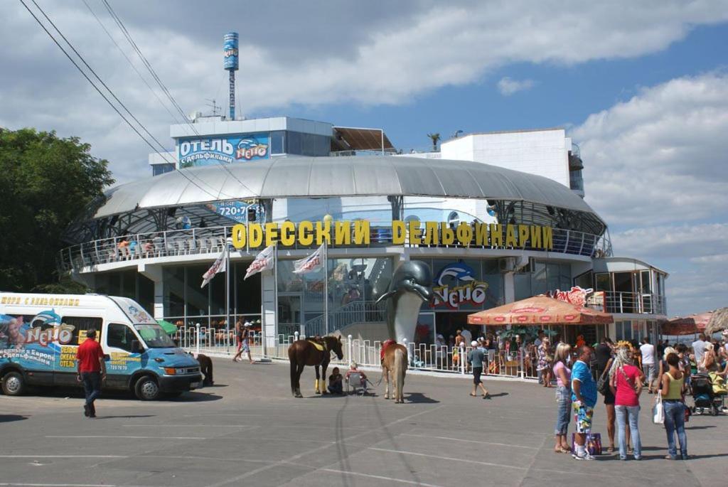 Красивая Квартира В Центре Одессы Odessa Exterior foto