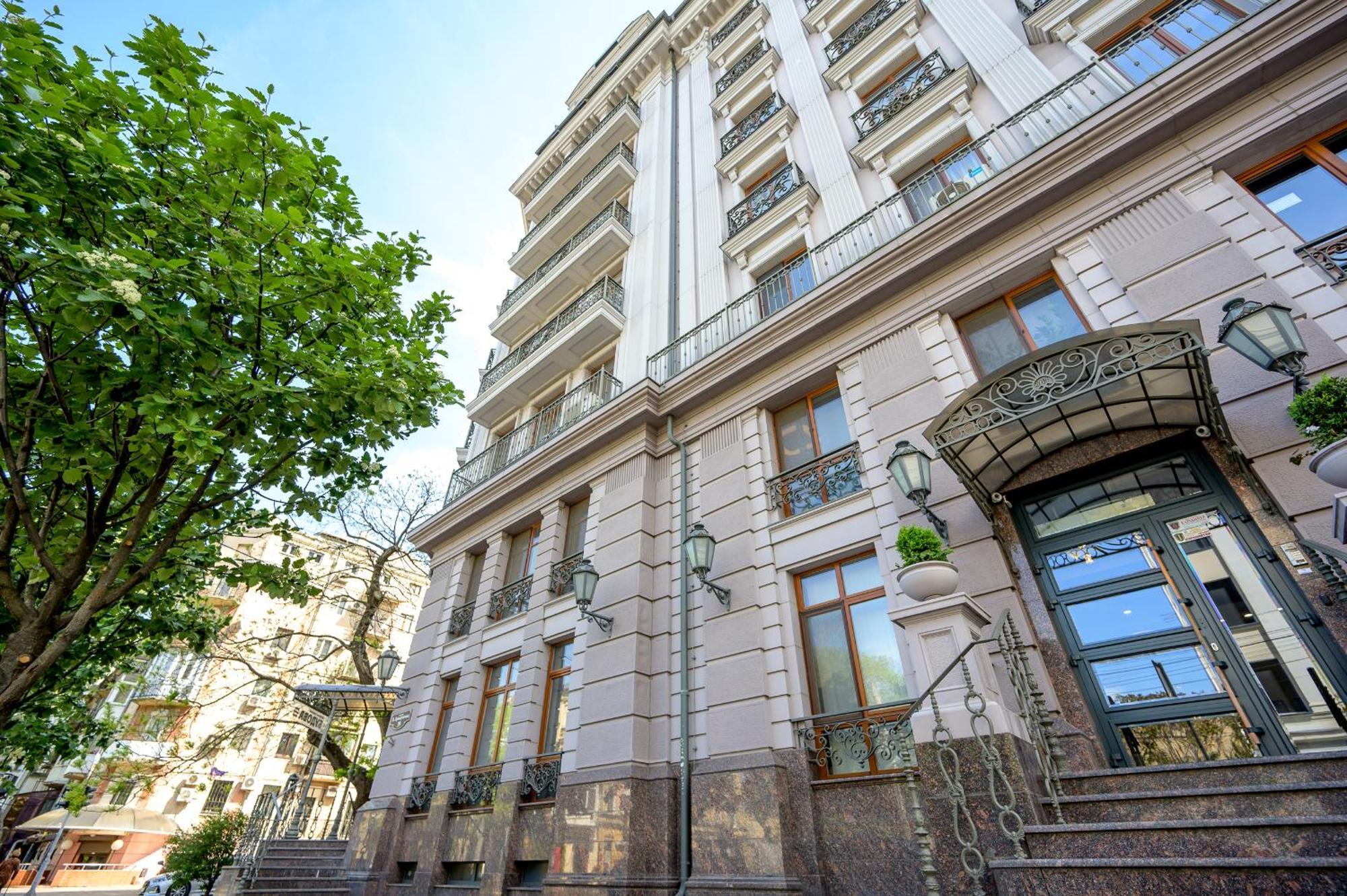 Красивая Квартира В Центре Одессы Odessa Exterior foto